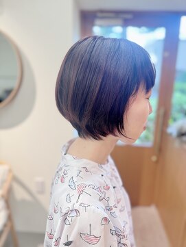 エトル(etru) 大人のツヤ髪ショートボブ