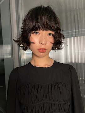 内巻き外ハネMIXカールパーマ