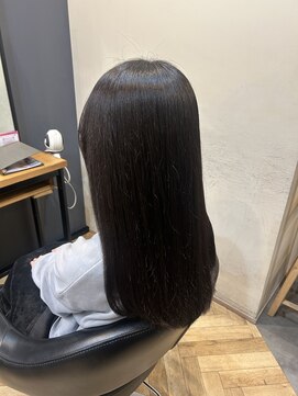 アルター(aL ter) ダークアッシュ/ミディアムレイヤーカット/鎌取店/市川いづみ