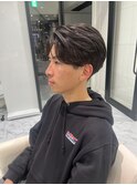 ナチュラルセンターパート×刈り上げ