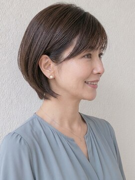 カバーヘア ブリス 川口(COVER HAIR bliss) 秋カラーブリーチなし丸みショートシースルーバング小顔p川口