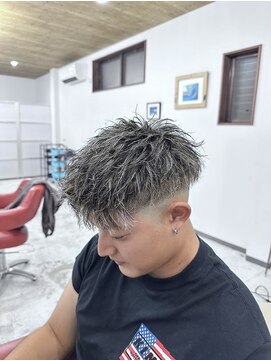 ヴィアルス メン(VIARS MEN) ホワイトメッシュ