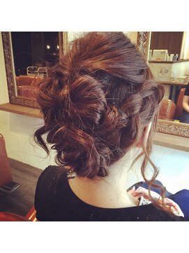 ジャニスアームズ(JANICE ARMS) ★編み込みリボンスタイル★