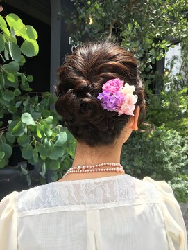 アンプレヴーアジュテ(Impre'vu ajoute) 結婚式用ヘアセット