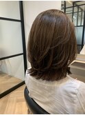 ライトブラウン