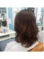 アラワラブルー(arrawarra blue)&nbsp;フンワリボリュームパーマ/20代/30代/40代/50代/倉敷/白楽町