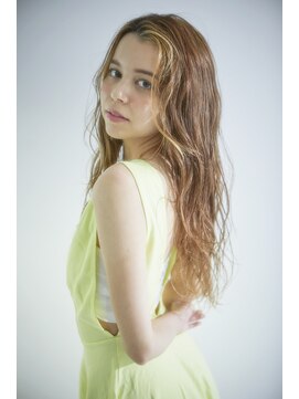 グッデイ ヘアー(GOOD DAY HAIR) ロング×パーマ　重軽ウェーブ