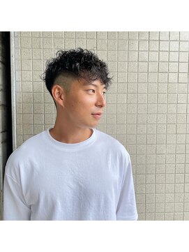 イツモノトコロ(kami to zakka) 【イツモノトコロ】松田翔太風フェードパーマ！！