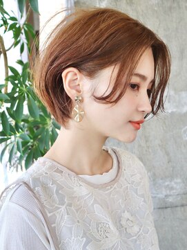 ロビー 表参道(ROBBY) ひし形ボブレイヤー／大人ショートボブ／表参道／40代50代