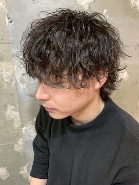アカ(ACA) メンズカットパーマ波巻ツイストスパイラルパーマ札幌大通