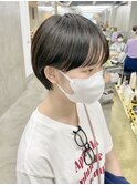大人ショートボブマッシュショート黒髪ショートカット前髪あり