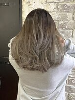 ソル オモテサンドウ 表参道 青山(SOL . OMOTESANDO)&nbsp;ハイライトカラーバレイヤージュブリーチカラーグレージュ