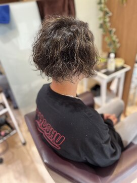 エル バイ ファースト(L by first) 【L by first】ツイストスパイラルハイライト