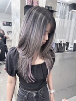 キング 心斎橋店(K!ng)&nbsp;ハイライトカラーミルクティーベージュレイヤーカット