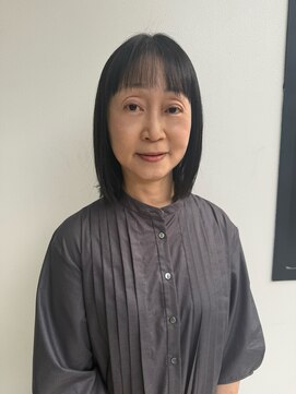 フォークロア 本店(Folk Lore) 酸性ストレートミディアムヘア