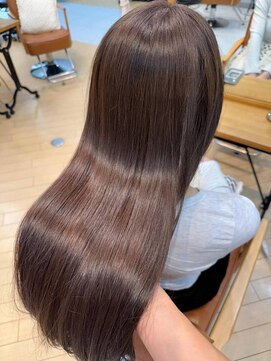 ユニ バイ マグ 長野店(Uni.by Mag) ブリーチなし透明感カラーレイヤーロングショコラブラウン