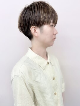 モリオ(morio) 刈り上げマッシュショート刈り上げ女子ハイライト20代30代40代