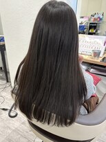 ウイ バイ ファースト 北四番丁店(u'i by first)&nbsp;ストレートロングレイヤー 
