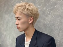 シーク(SEEK)の雰囲気(ケアブリーチでハイトーンカラーも綺麗に!【ホワイトベージュ】)
