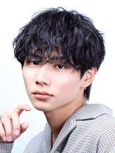 居心地の良い雰囲気と距離感で、リラックスできる空間を提供。［栄/メンズカット/メンズパーマ/縮毛矯正］
