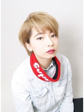 ヘアサロンM 新宿 ハイトーンショート ヌーディーカラー☆