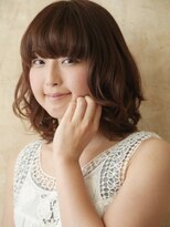 エマージュ 池袋東口店(Emerge)&nbsp;みずみずしい透明感が輝く正統派ミックス重めバング