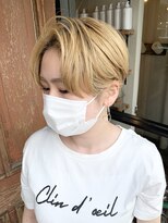 コキャン(COQUIN)&nbsp;ハイトーン　ブロンド　ベージュ　ハンサムショート