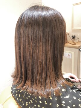 トゥーリ 筑紫野店(tuuli) tuuli筑紫野店☆外ハネ☆大人ボブ☆切りっぱなし☆