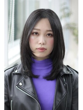 ミスエッセンス(MISS ESSENCE) ツヤっとマルっとシンプルセミロング/ミスエッセンス竹下