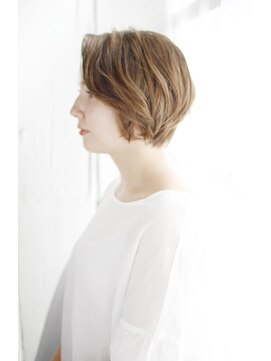 エトレプラスエヌ(ETTORE+n) 20代30代40代 透明感・かき上げ大人ボブ【西大寺】