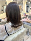 人気のミディアム×暗髪透明感カラー