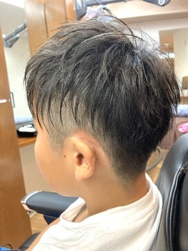 ウカ(UKA) 2ブロック＋刈り上げ