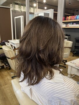 ラシクベル(Lashiku Belle) ミディアムレイヤー