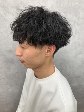 フンヌフンヌ セカンド インパクト(funnufunnu 2nd IMPACT) 波巻きスパイラルミックスパーマ【北戸田】