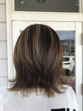 ショコラ(CHOCOLAT) ウルフカット