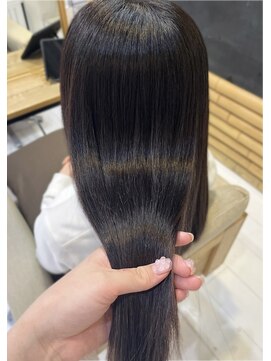 ヘアリゾート粋 リマ 銀座店(lima) チョコブラウンカラー【田口春奈】