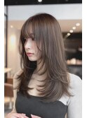 顔周りレイヤーカットブリーチなしベージュ