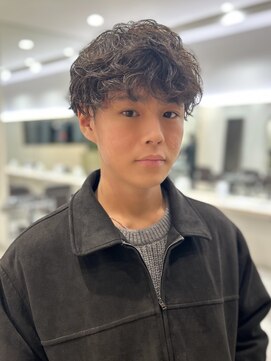 シュク 高円寺(SYUK) 抜け感のあるシャドウパーマ/ケアパーマ【植木】高円寺