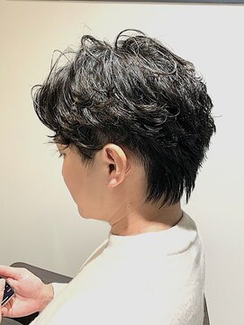 ナチュラル色気の大人センターパート