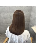 ラルナ(La luna) 艶感・透明感たっぷり!赤みゼロブラウンカラー