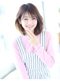 リバースカールが素敵な　ひし形ボブ