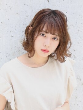 エストレーラ(estrela) 『estrela』大人可愛い 透け感ブランジュくびれセミディ