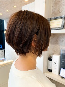 キャアリー(Caary) 福山市美容室Caary人気 大人ツヤピンクショートボブ