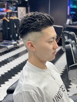 バーバースタイルクラブスリー(BARBER STYLE CLUB 3)&nbsp;スキンフェード×パーマ
