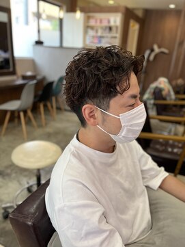 ラフ(LAUGH) ツーブロックパーマ