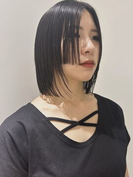 ヌークバイラヴェスト 四日市(neuk by lovest) モードヘア bob × ステップカット