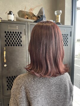 アチーブリス(achieve Liss) カシスブラウン艶カラー大人可愛い髪質改善トリートメントミディ