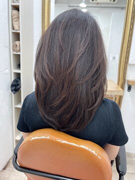 3D髪で前からは勿論、横後ろどこから見ても360°綺麗。