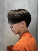 センターパート×ニュアンスパーマで毎日を楽に◎