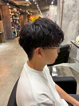 カーニー 北千住(kearny) メンズカットパーマ/ニュアンスパーマ/フェザーパーマ[北千住]